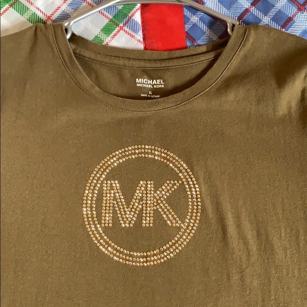 X large Michael Kors T-shirt